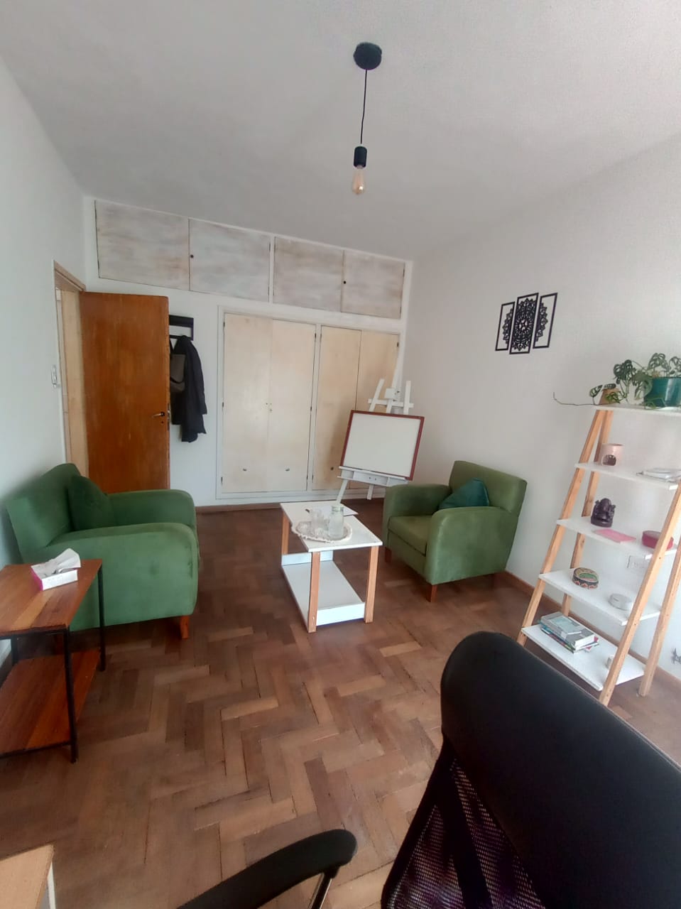 Consultorio equipado